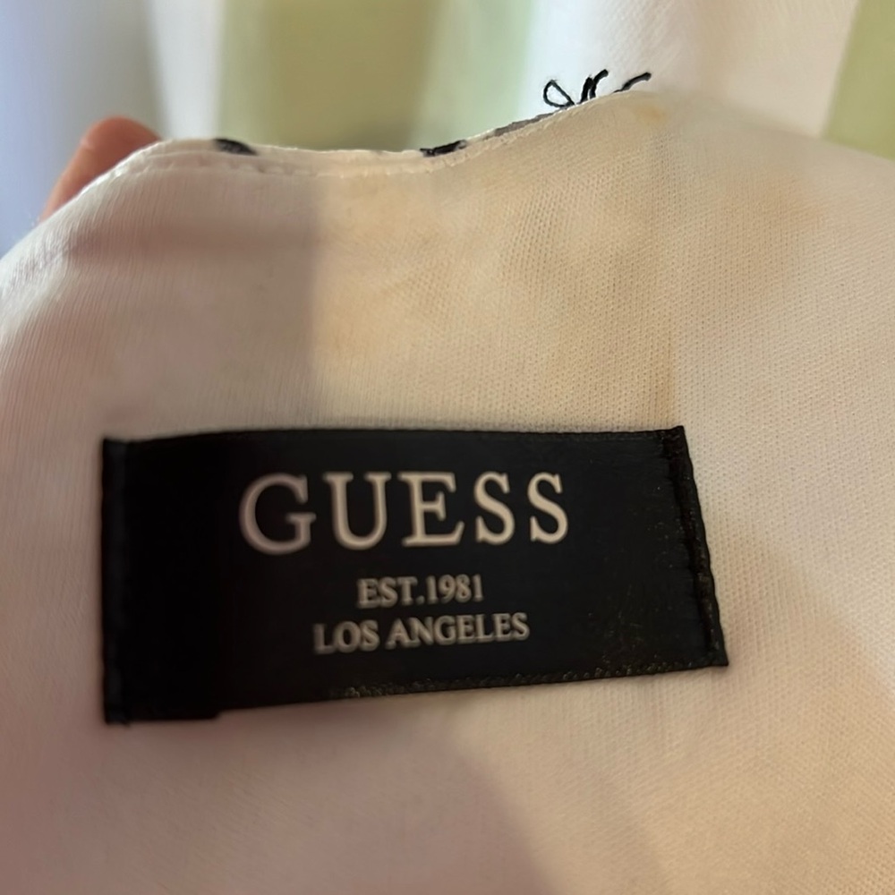 This is a great dress size 6